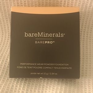 Bareminerals performance wear foundation Shell 7.5
